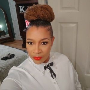 Meet your Posher, Kimberly